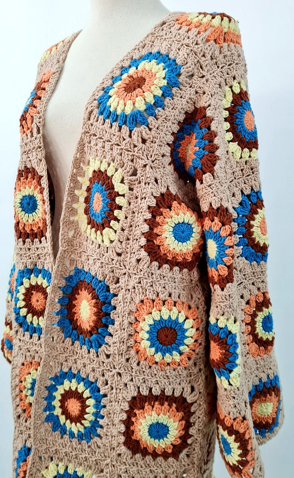 Cardigan au crochet Granny Square Spring, pull ouvert sur le devant